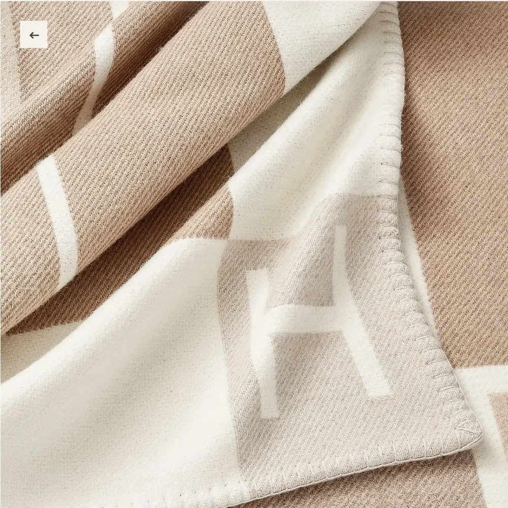 Hermès Brand New Avalon Vibration Throw Blanket - Picture 3 of 6